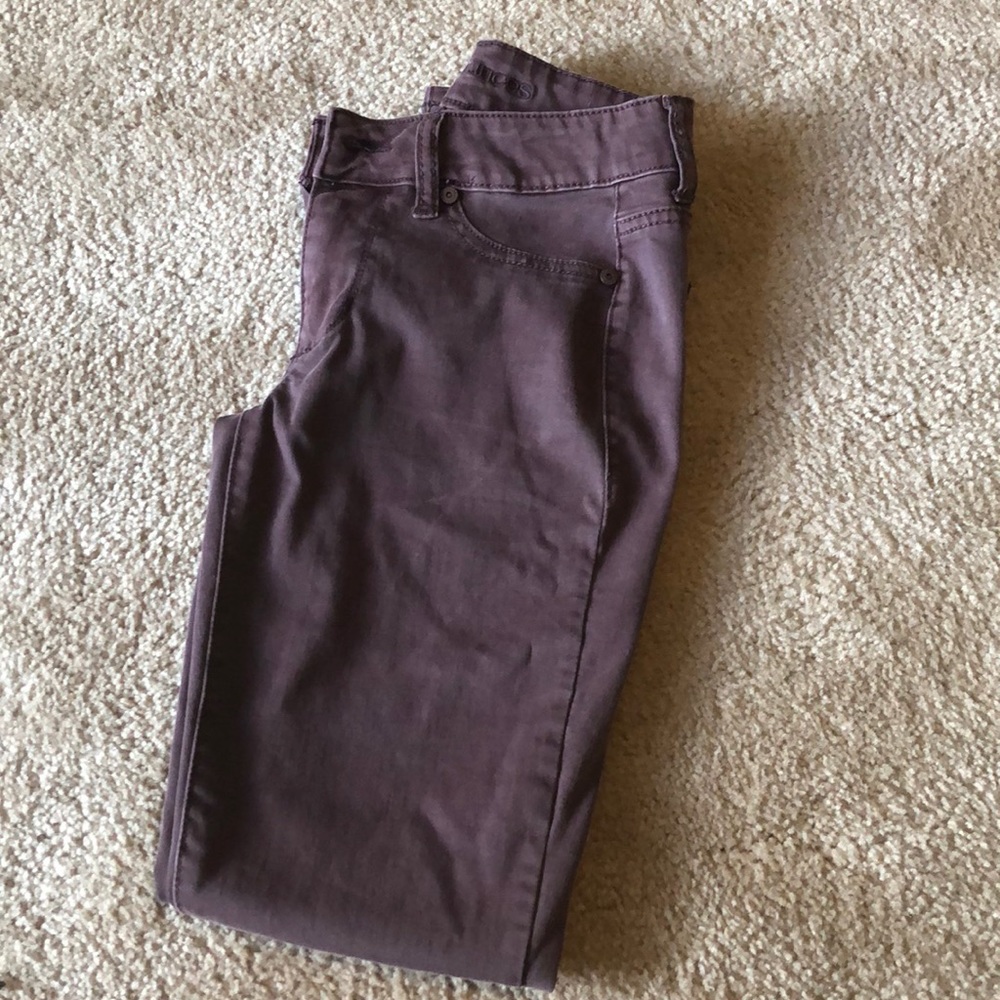 Maurice’s stretch colored jegging